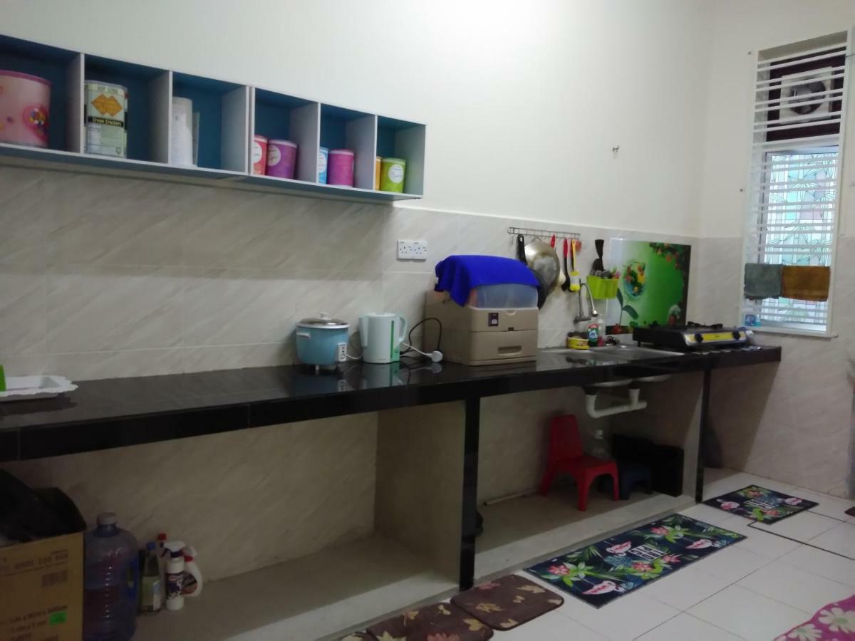 Zah'Ra Homestay Kuala Lipis Zewnętrze zdjęcie